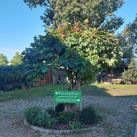 Leipzig Ferienwohnung In Ruhiger Lage Esterno foto